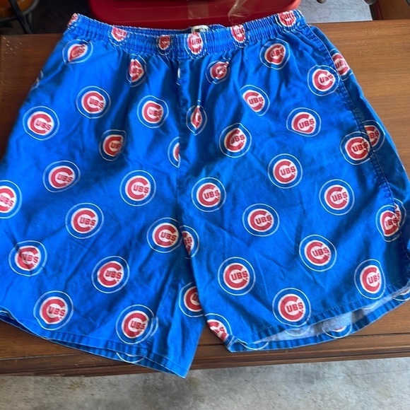 Vintage Men’s Cubs by College Concepts Cubs Shorts Size 36-38 - Picture 1 of 9